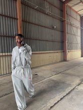Load image into Gallery viewer, THRÏVE STUDIOS HOODIE